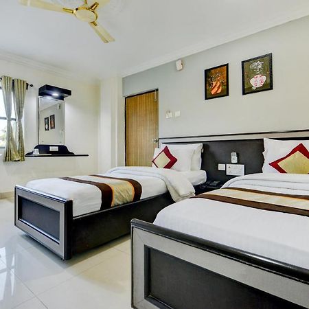 Hotel Sal Inn - Near Airport Chennai Exteriör bild