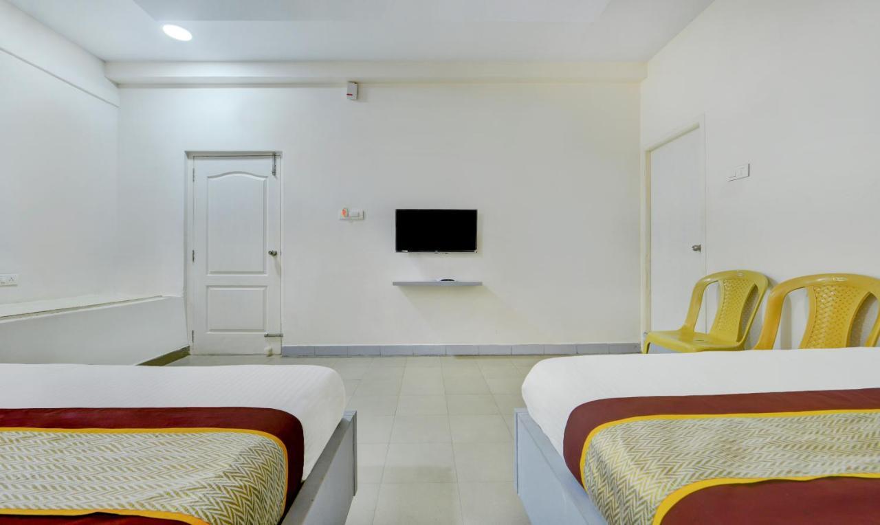 Hotel Sal Inn - Near Airport Chennai Exteriör bild